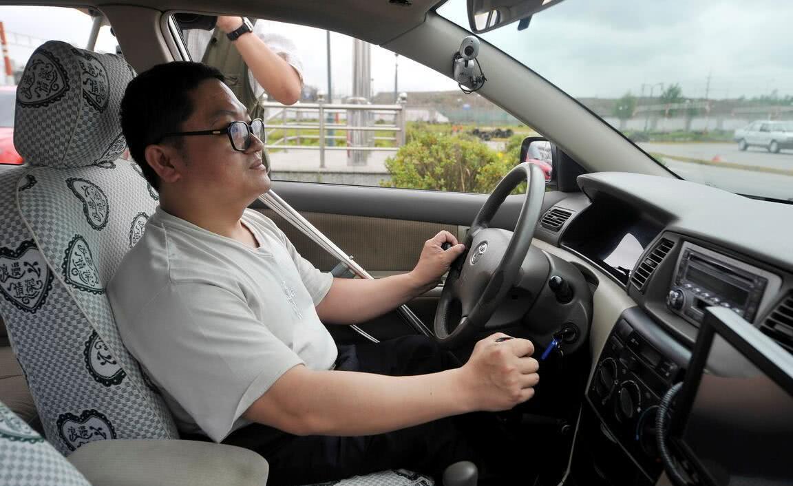 网约车抢单神器如何增加司机与乘客之间的互动和沟通，网约车抢单平台有哪些
